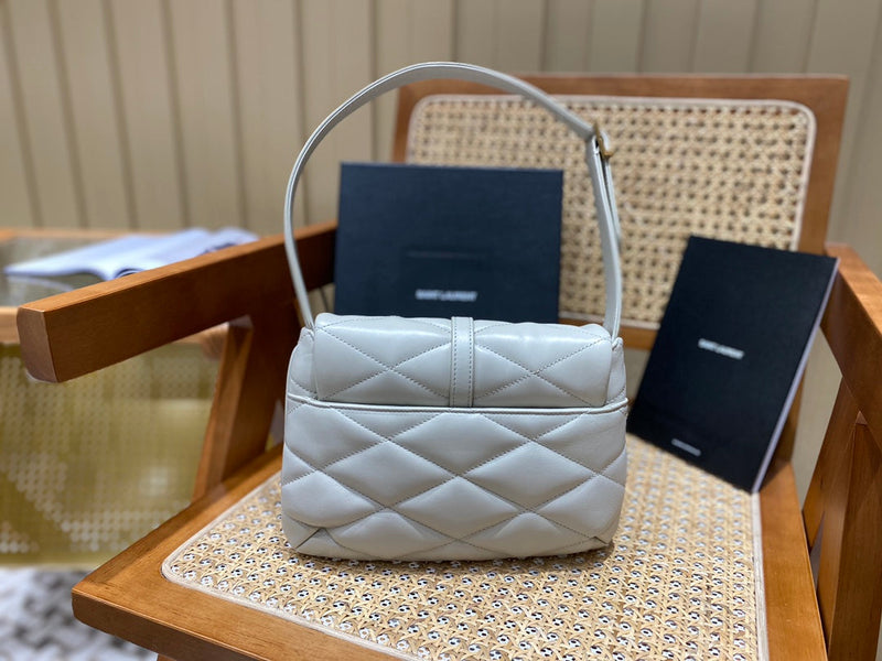 Bolsa YSL 𝐋𝐄 𝟱𝟳