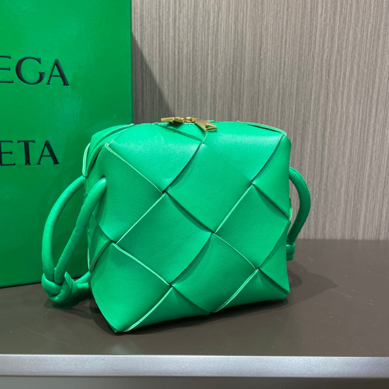 Bolsa Bottega Veneta CASSETTE 14CM