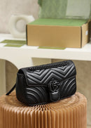 Bolsa Gucci Marmont Média