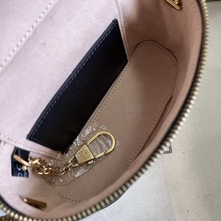 Bolsa Gucci MARMONT MINI TOP HANDLE
