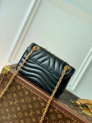 Bolsa Louis Vuitton New Wave Chain PM