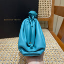 Bolsa Bottega Veneta 𝙏𝙃𝙀 𝙈𝙄𝙉𝙄 𝙋𝙊𝙐𝘾𝙃 22CM