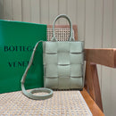 Bolsa Bottega Veneta MINI CASSETTE TOTE 22CM BAG