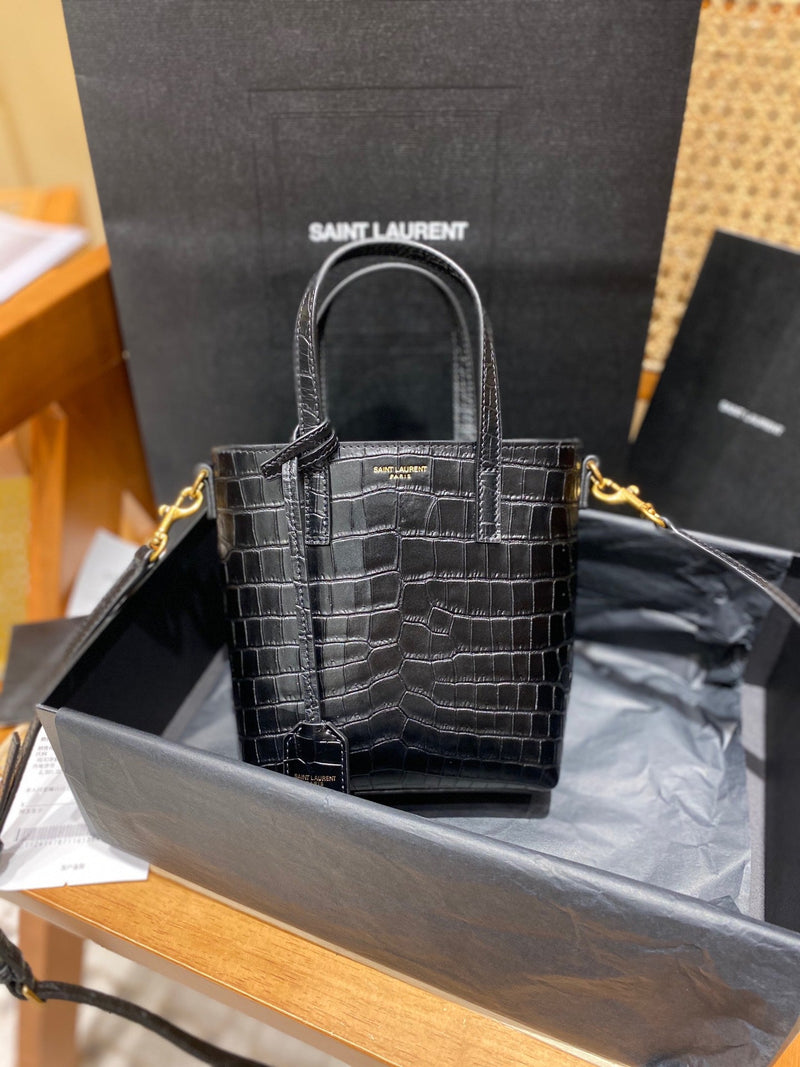 Bolsa YSL 𝗠𝗶𝗻𝗶 𝗧𝗼𝘆 𝗦𝗵𝗼𝗽𝗽𝗶𝗻𝗴