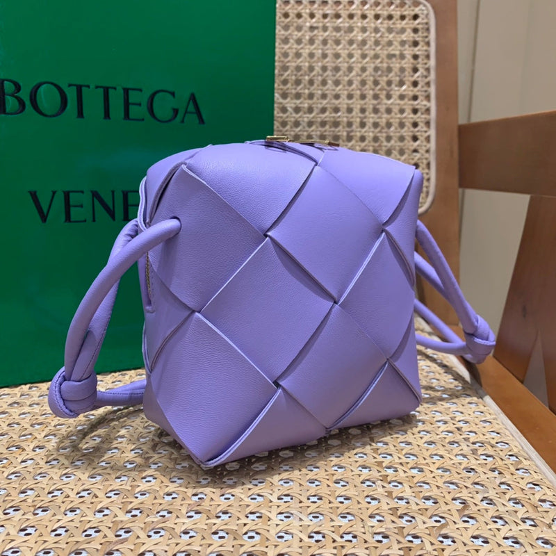 Bolsa Bottega Veneta CASSETTE 14CM
