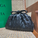 Bolsa Bottega Veneta THE MINI POUCH 22CM