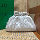 Bolsa Bottega Veneta THE MINI POUCH 22CM