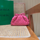 Bolsa Bottega Veneta THE MINI POUCH 22CM