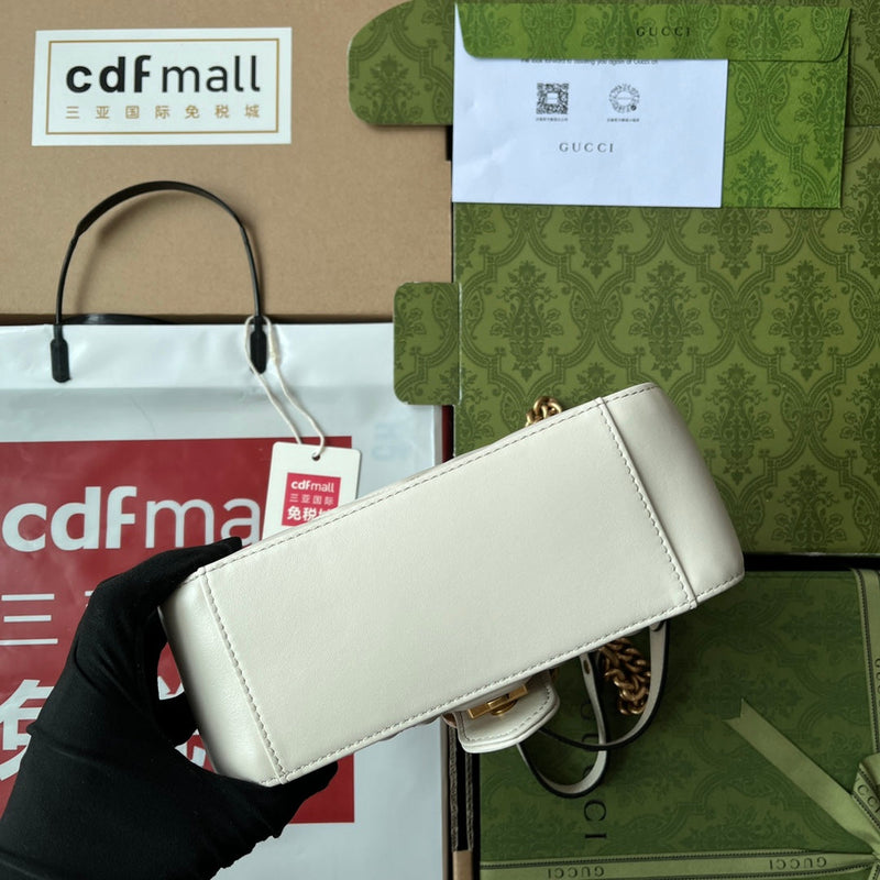Bolsa Gucci alça superior GG Marmont