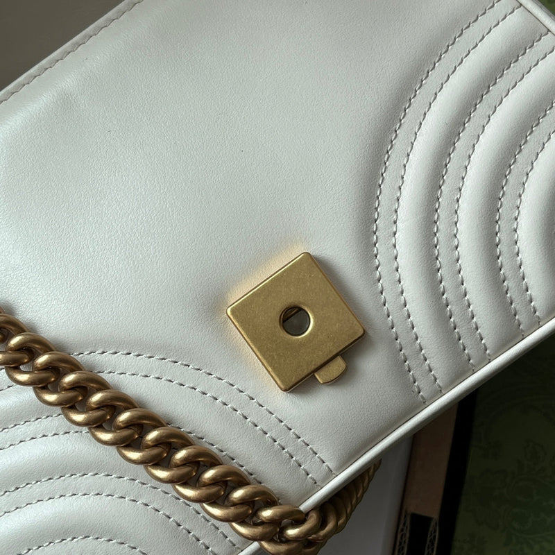 Bolsa Gucci alça superior GG Marmont