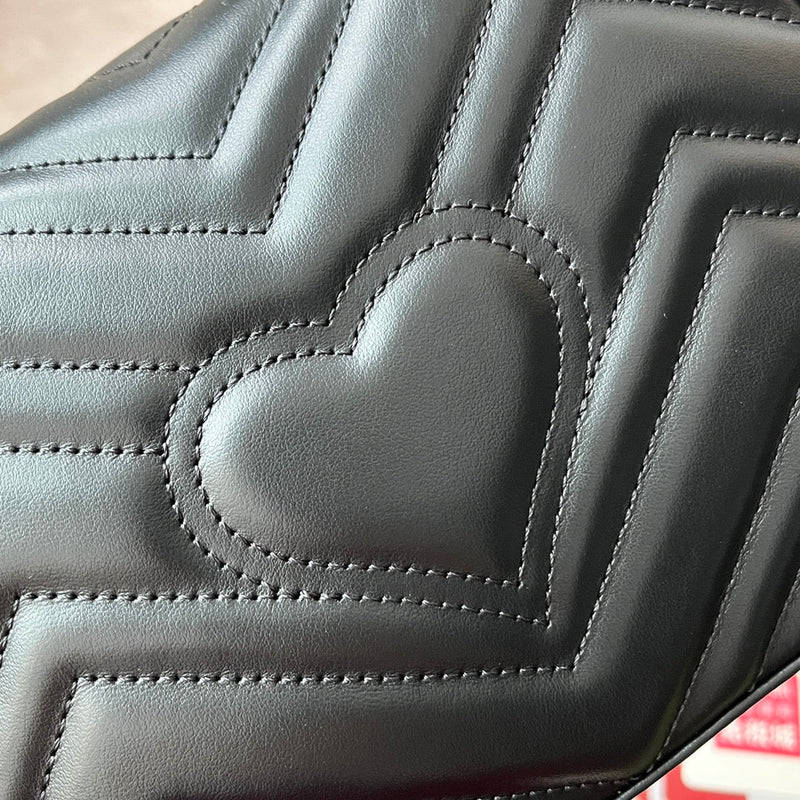 Bolsa Gucci alça superior GG Marmont