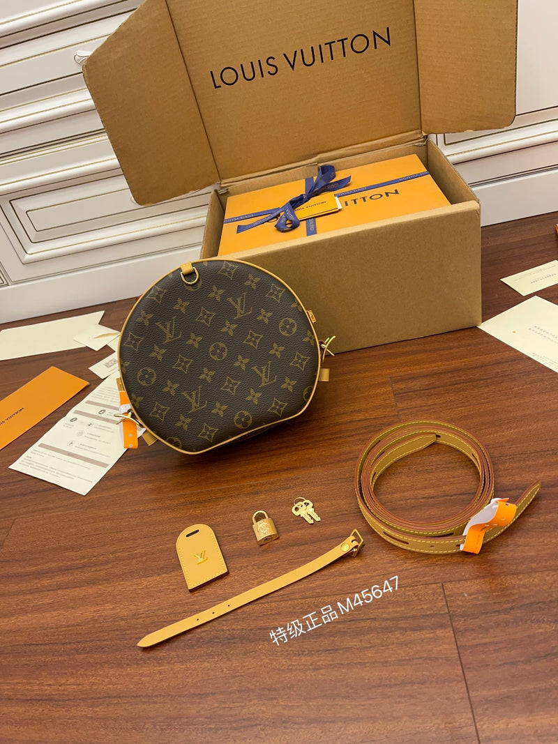 Bolsa Louis Vuitton Boîte Chapeau Souple MM