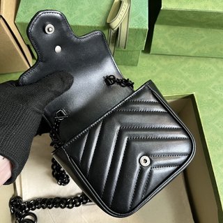 Bolsa Gucci MARMONT MATELASSÉ BELT