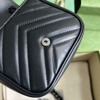 Bolsa Gucci MARMONT MATELASSÉ BELT