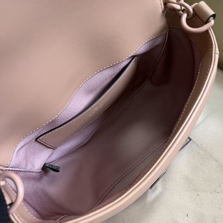 Bolsa Gucci MARMONT MATELASSÉ MINI SHOULDER