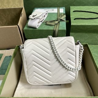 Bolsa Gucci MARMONT MATELASSÉ MINI SHOULDER
