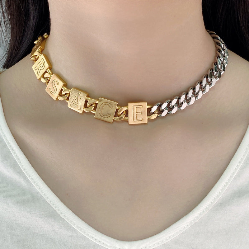 Colar Versace
