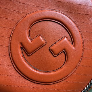 Bolsa Gucci BLONDIE MEDIUM TOTE