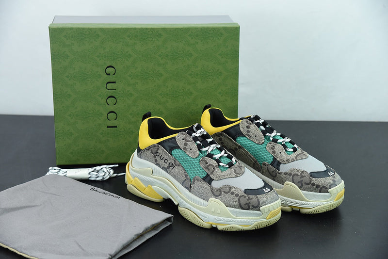 Tênis Gucci X Balenciaga
