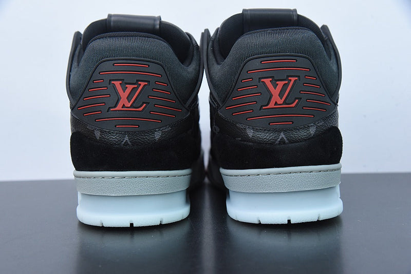 Tênis Louis Vuitton Trainer