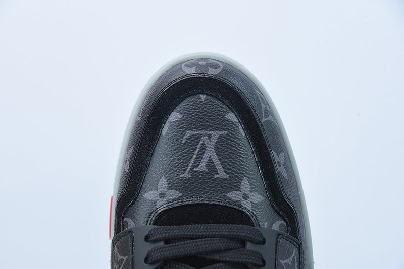 Tênis Louis Vuitton Trainer