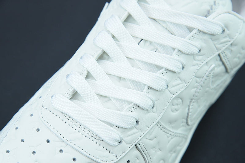 Tênis Louis Vuitton x NIke Air Force 1 Low