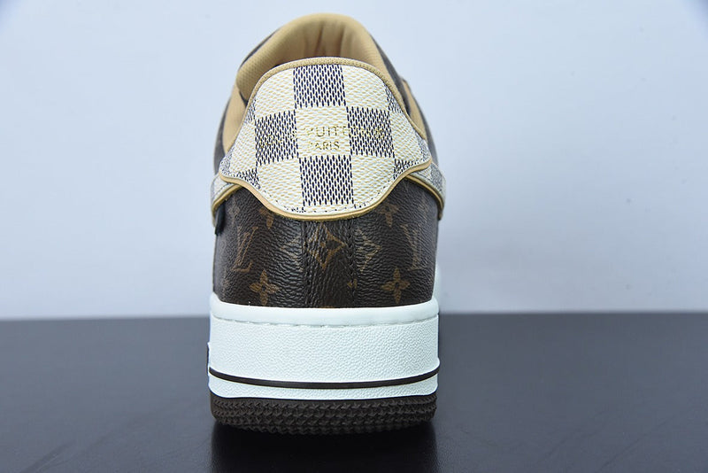 Tênis Louis Vuitton x NIke Air Force 1 Low