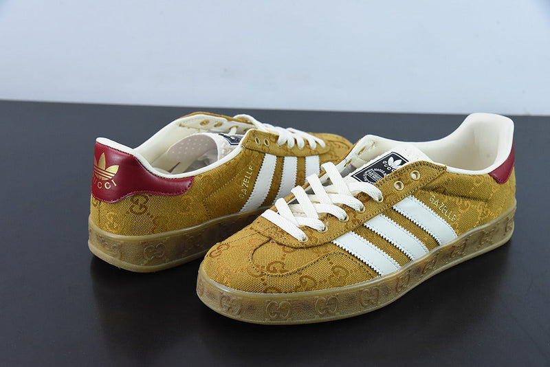 Tênis Gucci X Adidas Originals Gazelle