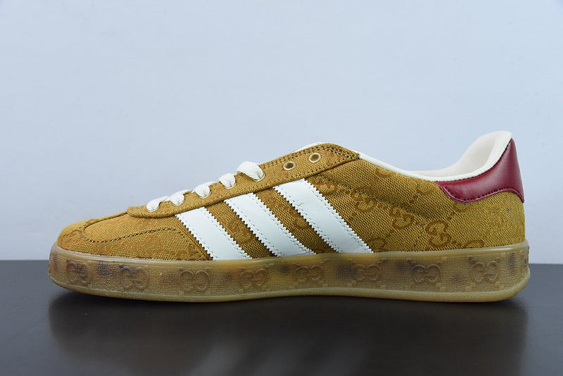 Tênis Gucci X Adidas Originals Gazelle