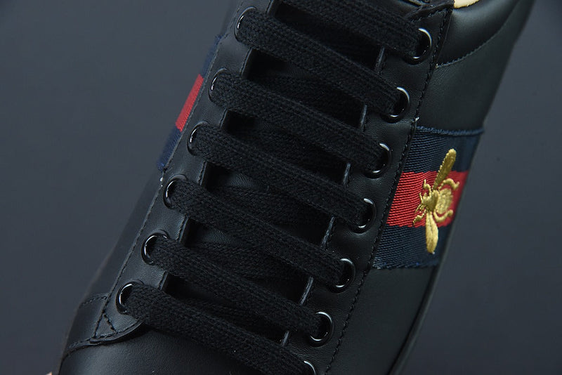 Tênis Gucci Ace Embroidered Low-Top