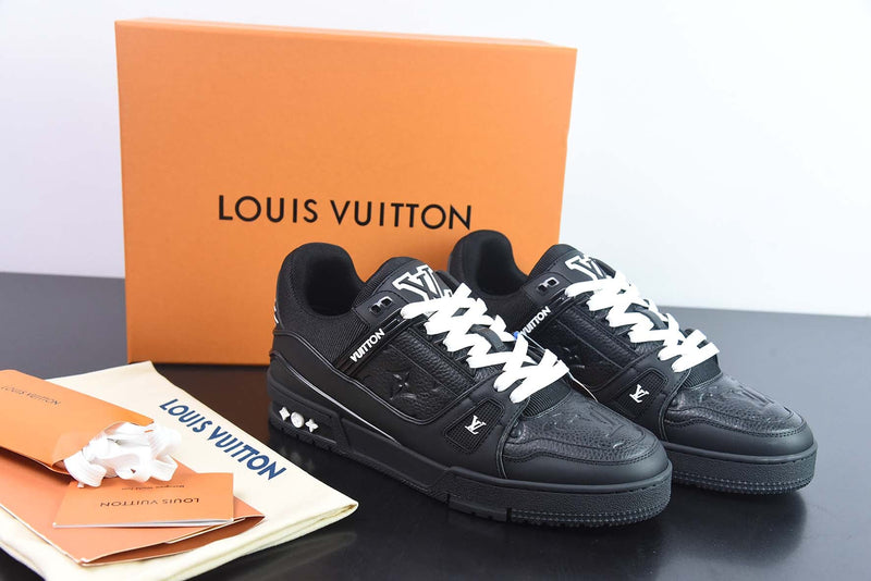 Tênis Louis Vuitton Trainer
