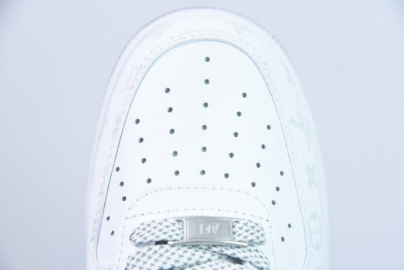Tênis Louis Vuitton NIke Air Force 1 ’07 Low “