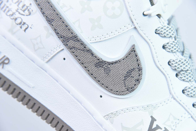 Tênis Louis Vuitton NIke Air Force 1 ’07 Low “