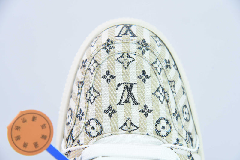 Tênis Louis Vuitton Trainer Low