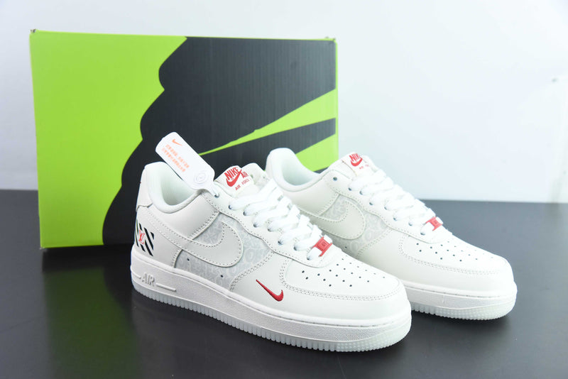 Tênis Louis Vuitton x Nike Air Force 1