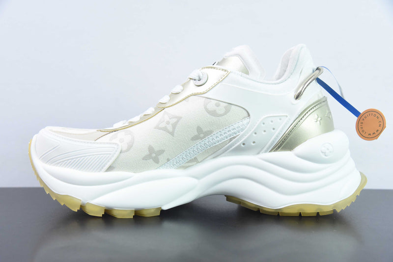Tênis Louis Vuitton RUN 55