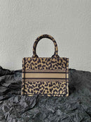 Bolsa Dior SMALL BOOK TOTE