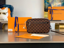 Bolsa Louis Vuitton Pochette Kasai Pouch Bag