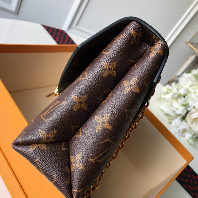 Bolsa Louis Vuitton SAINT PLACIDE
