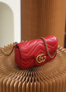Bolsa Gucci Marmont super mini
