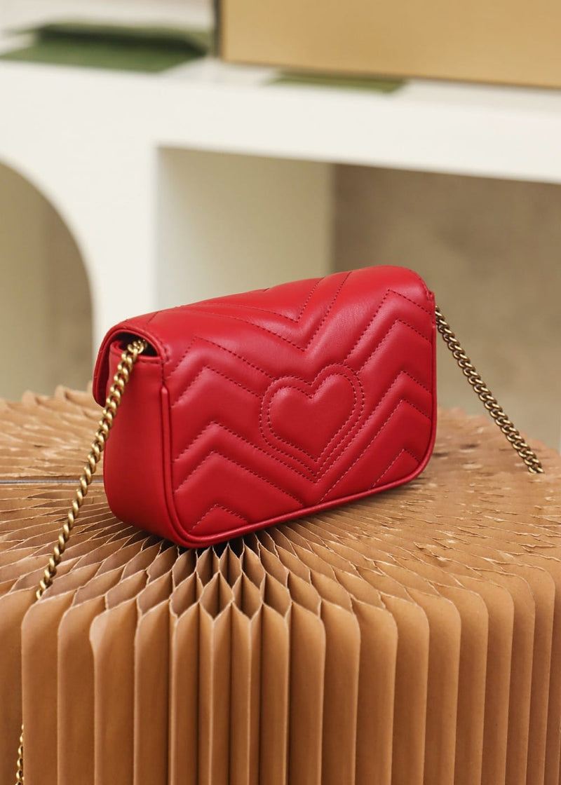 Bolsa Gucci Marmont super mini