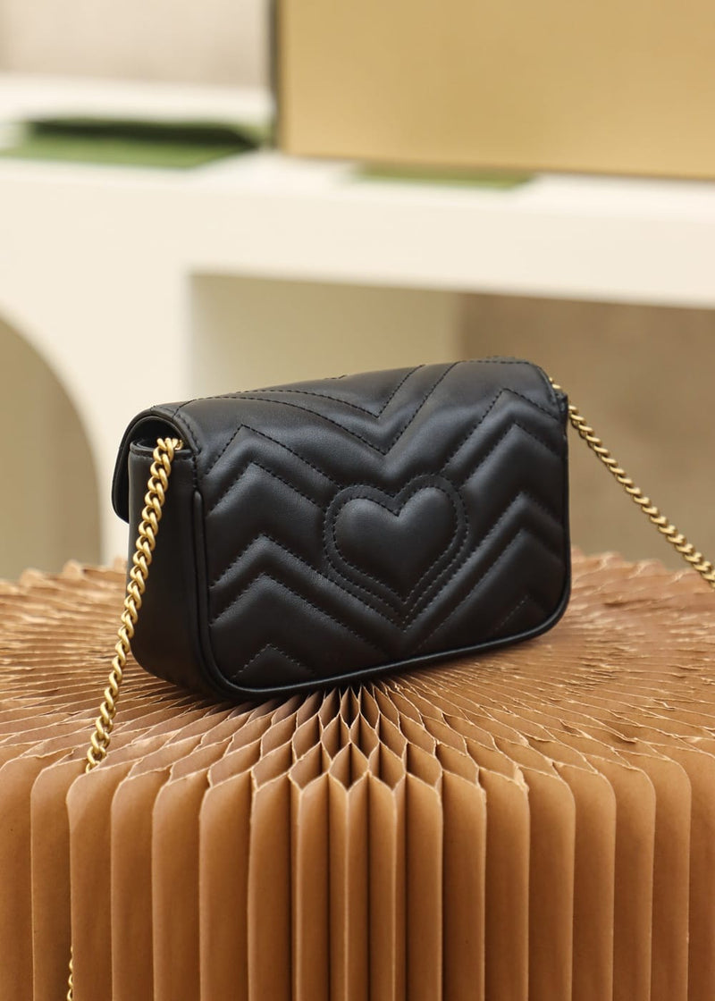Bolsa Gucci Marmont super mini