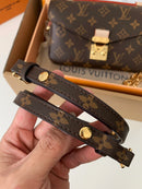 Bolsa Louis Vuitton POCHETTE MÉTIS EAST WEST BAG