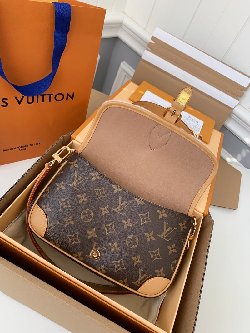 Bolsa Louis Vuitton DIANE BAG