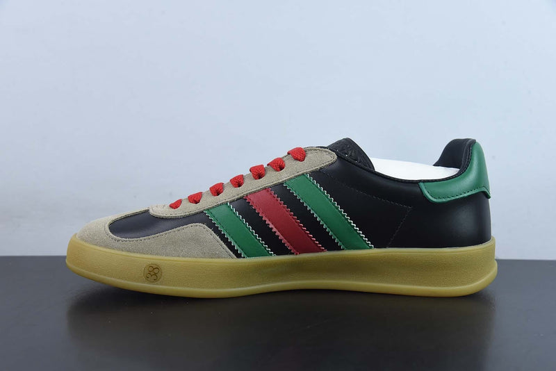 Tênis Gucci X Adidas