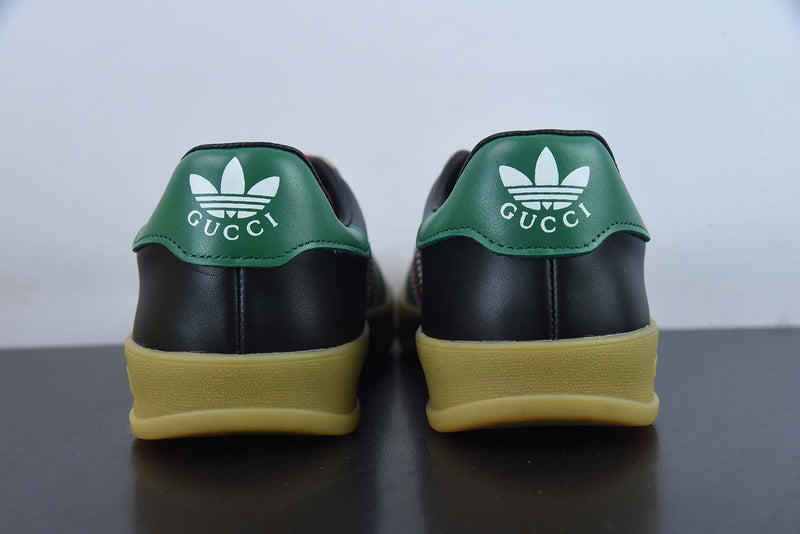 Tênis Gucci X Adidas