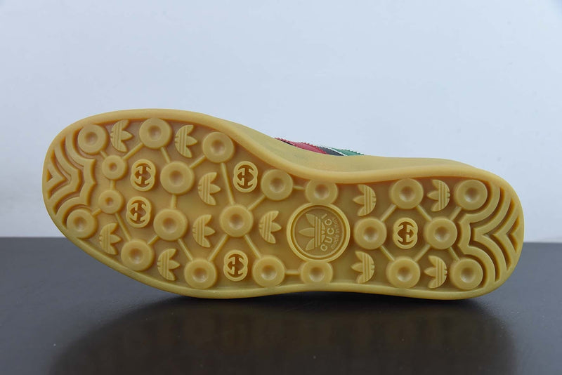 Tênis Gucci X Adidas