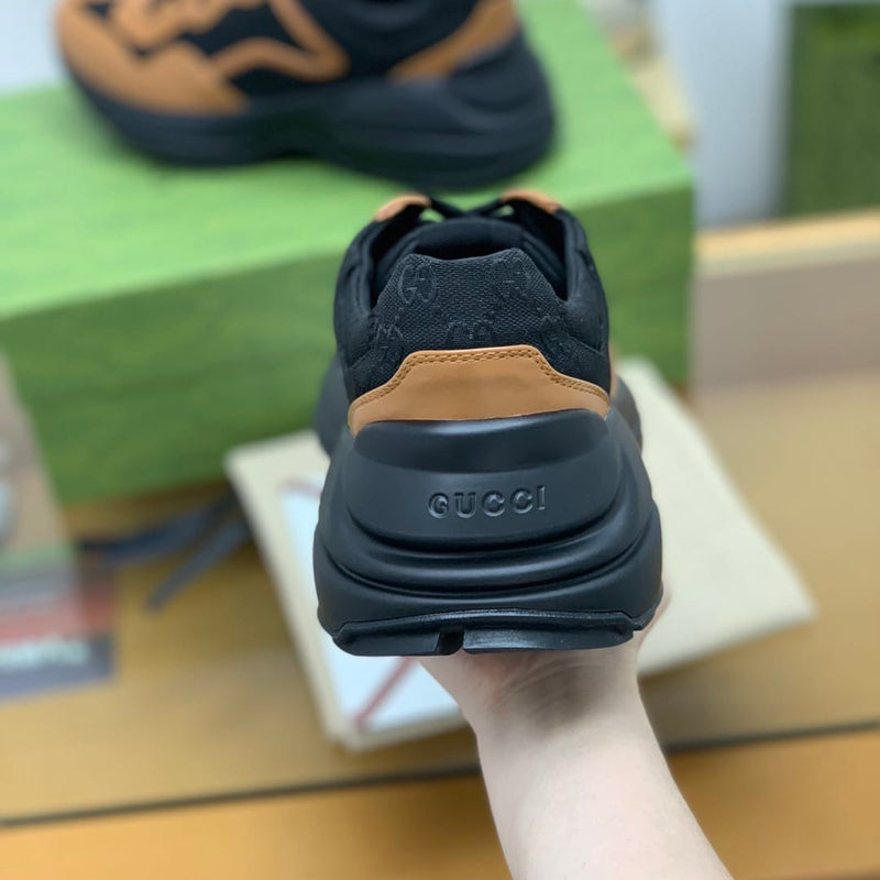Tênis Gucci
