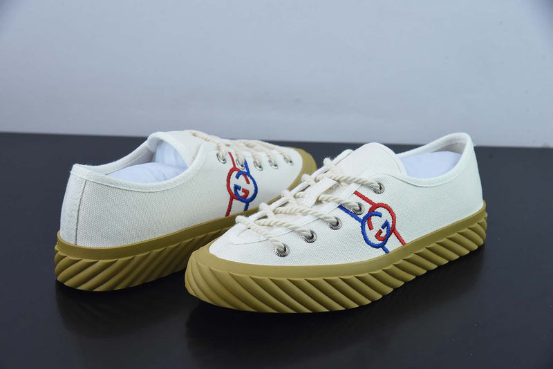 Tênis Gucci