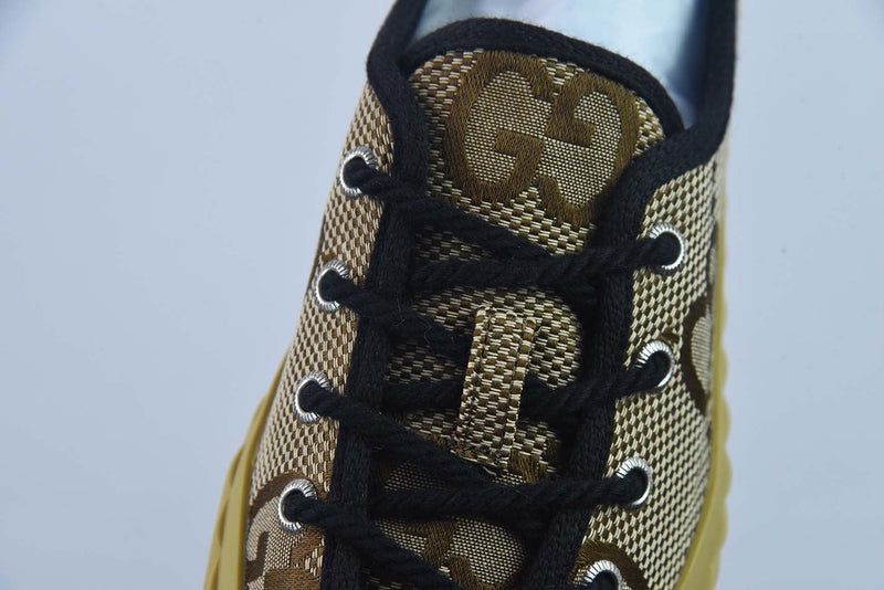 Tênis Gucci